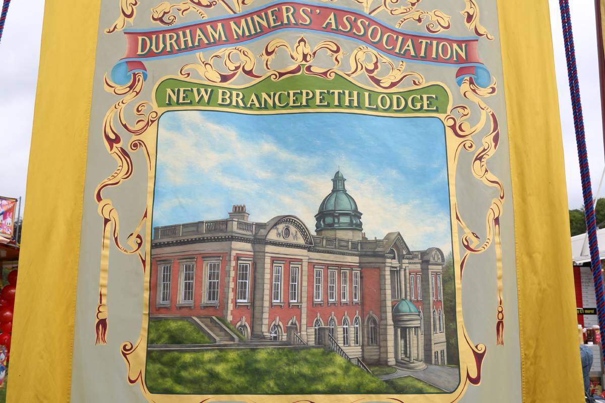 fifty-pictures-of-the-durham-miners-gala-banners-from-2019-explorar