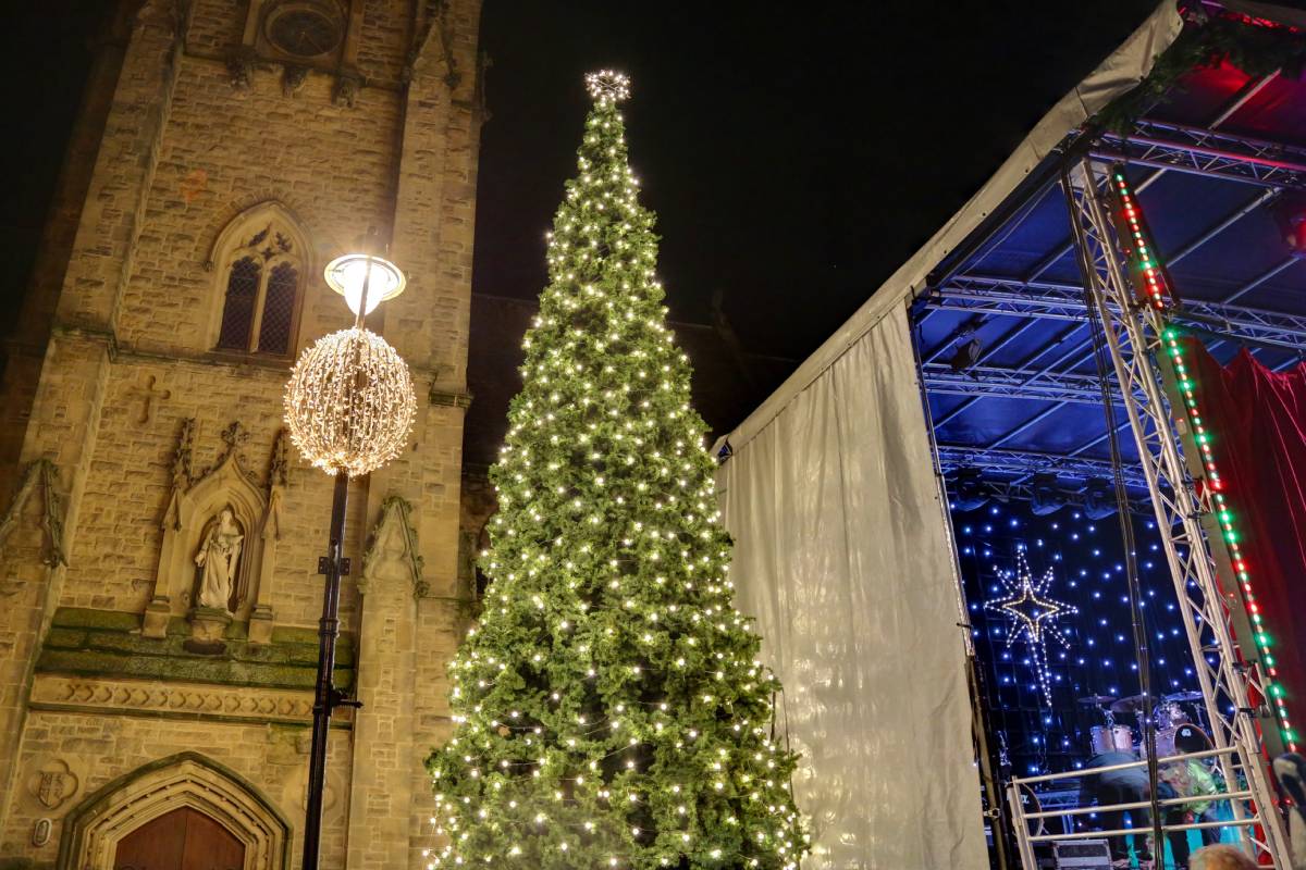 Durham's Christmas lights and tree 2019 in nine pictures ExplorAR