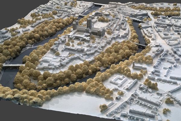 Durham 3D: how we created a 1,000 image photogrammetry model
